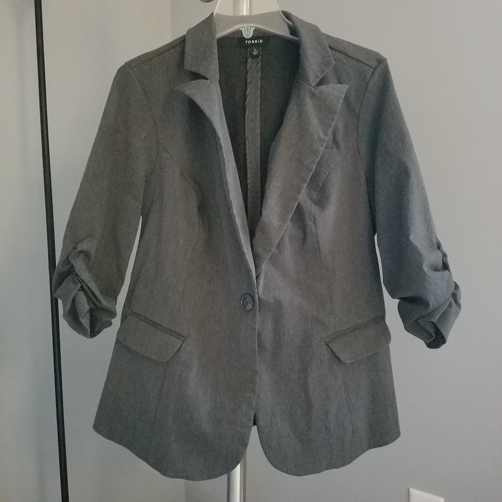 GUC Torrid Gray Single-Button Blazer Sz 1